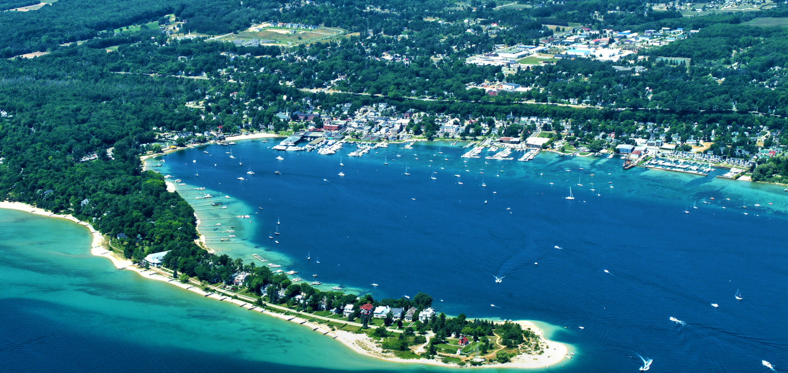 harborspringsaerialviewbanner Holiday Vacation Rentals