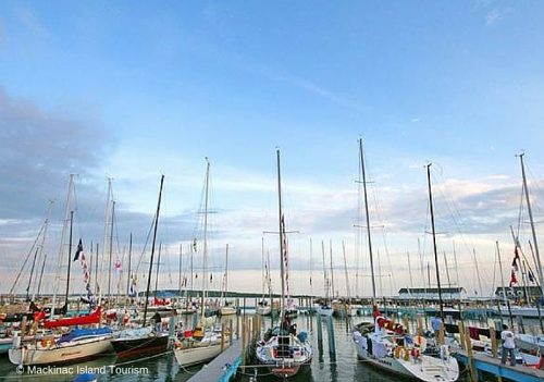 Mackinac-Island-Harbor