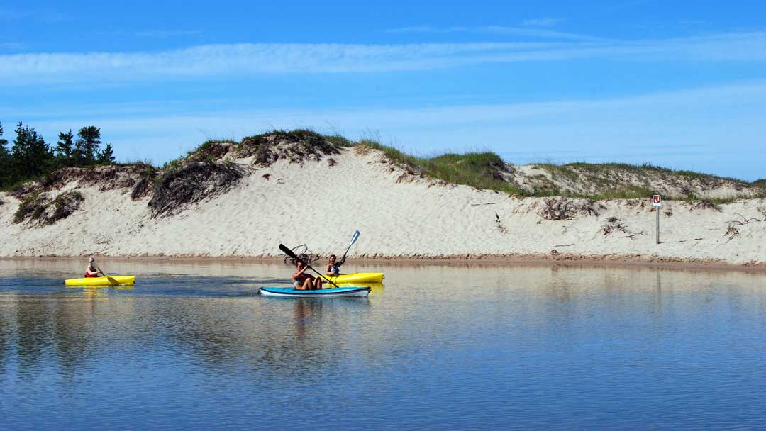 Kayaking the Platte River (National Park Service/CC BY 2.0)