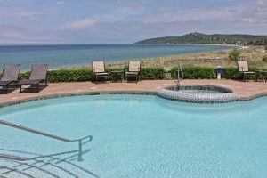 LeBear Resort - swimming pool