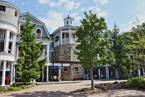 LeBear Resort - exterior front