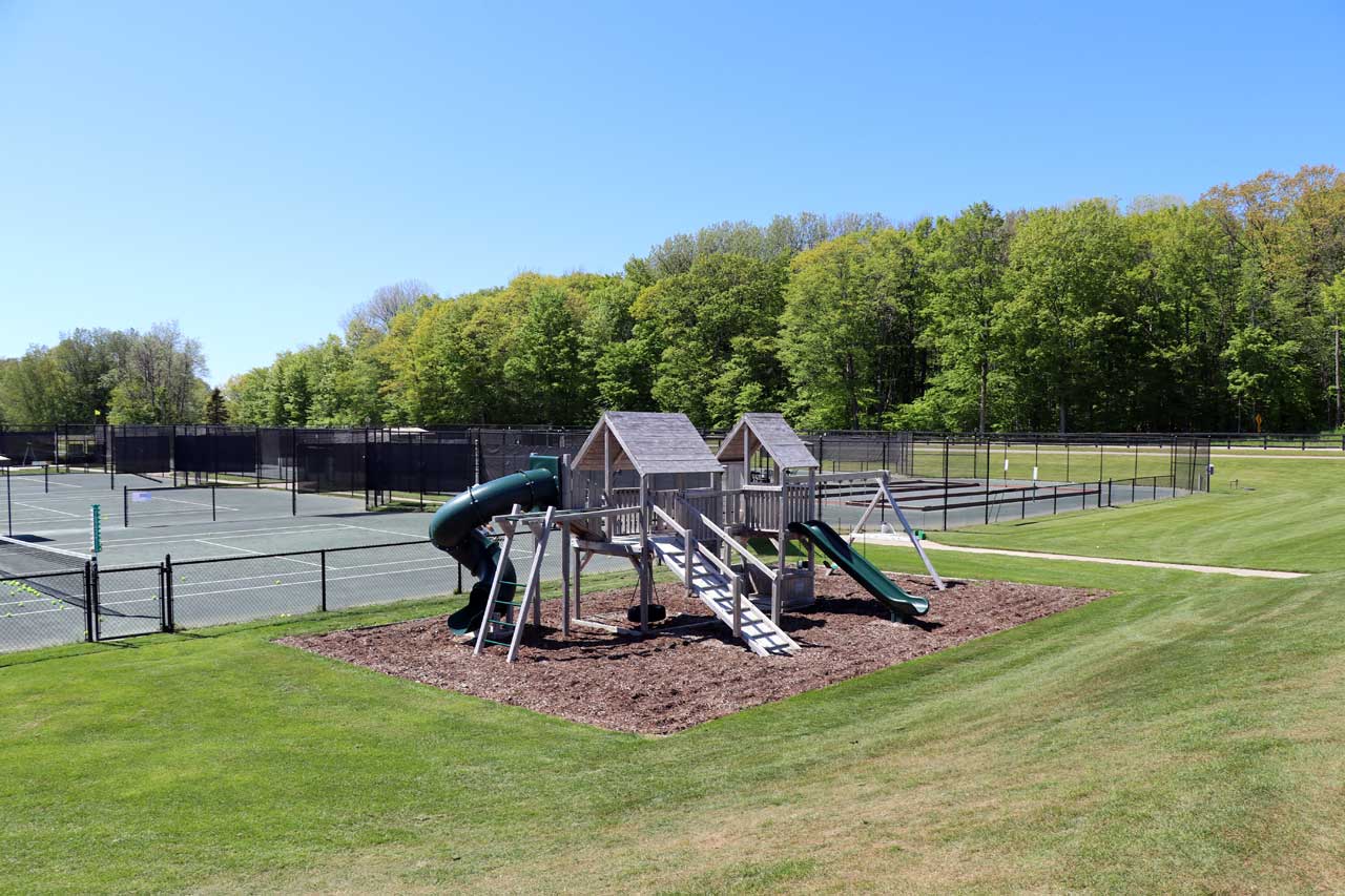 Birchwood Farms Golf & Country Club