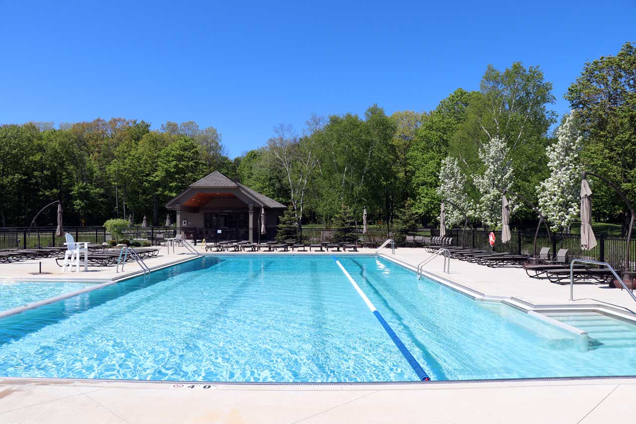 Birchwood Farms Golf & Country Club