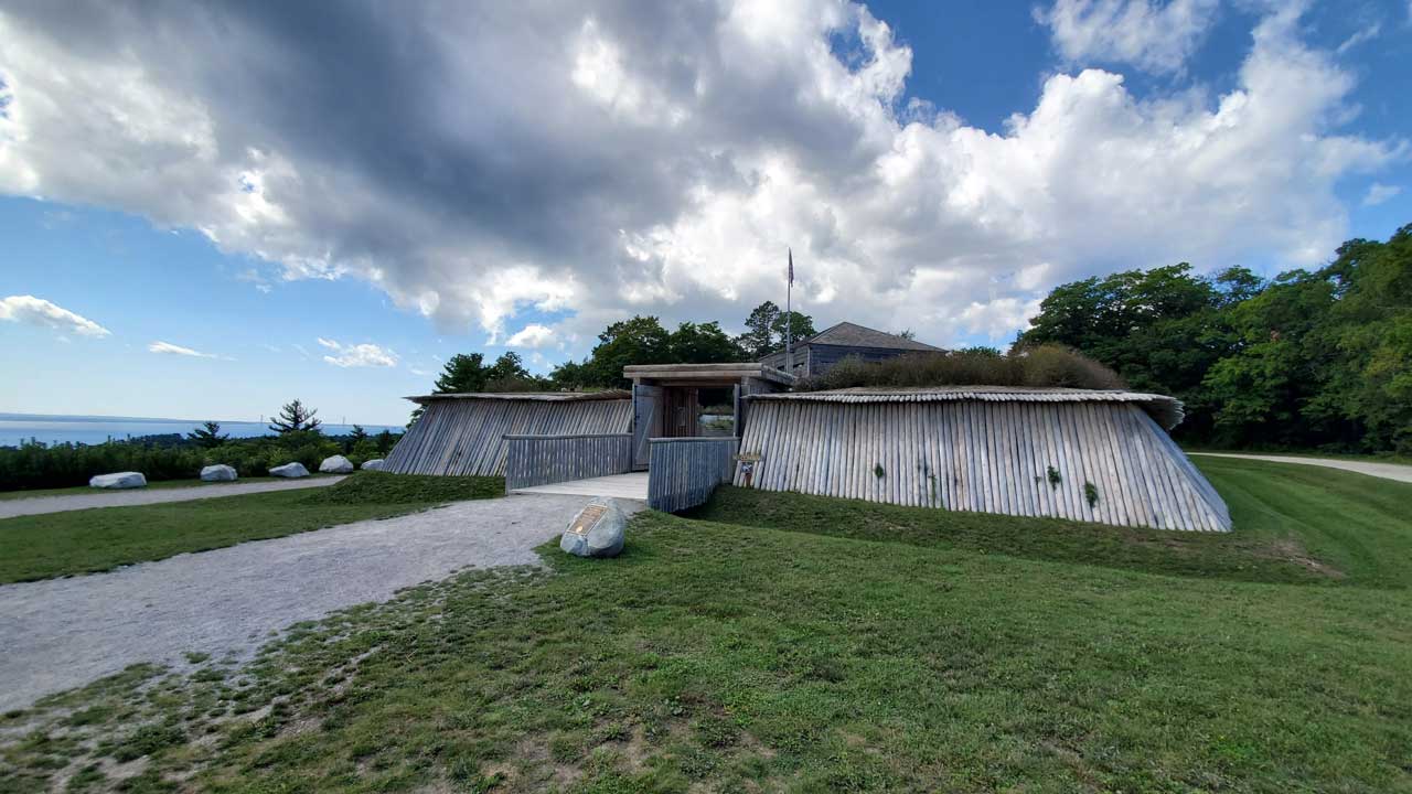 Mackinac Island, Fort Holmes