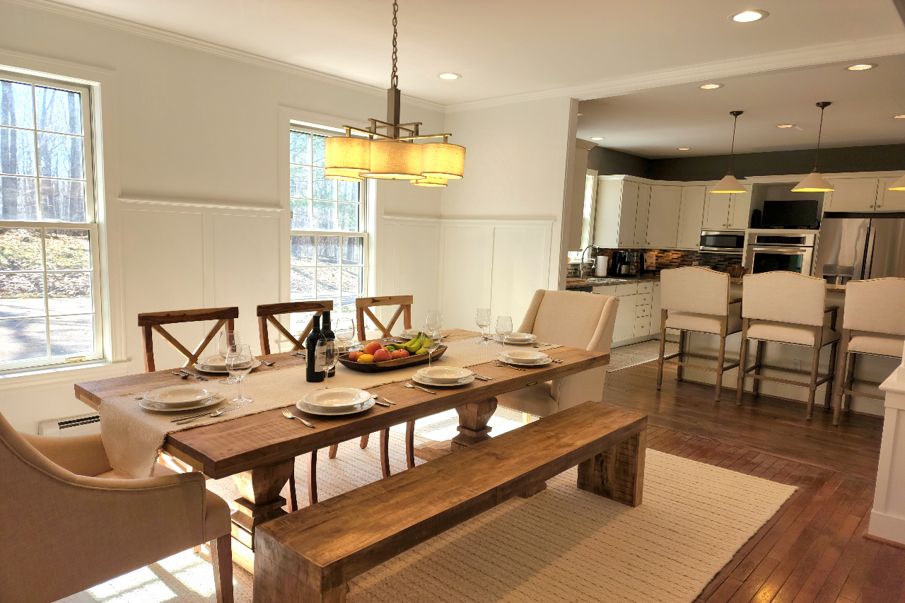 Bluffs Edge at Birchwood Luxurious FourBedroom Vacation Rental Home