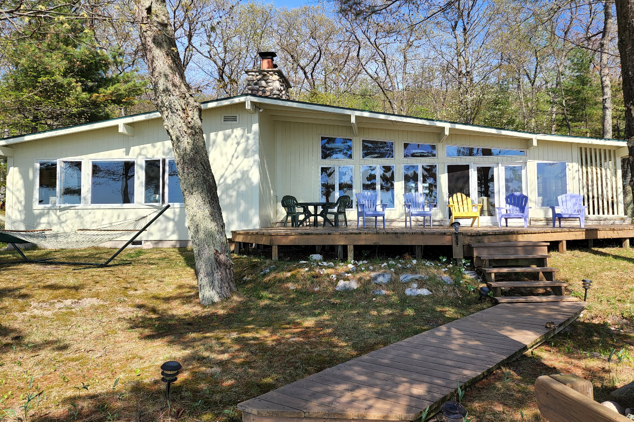 Golden Beach Cottage Private Home on Lake Michigan Holiday Vacation