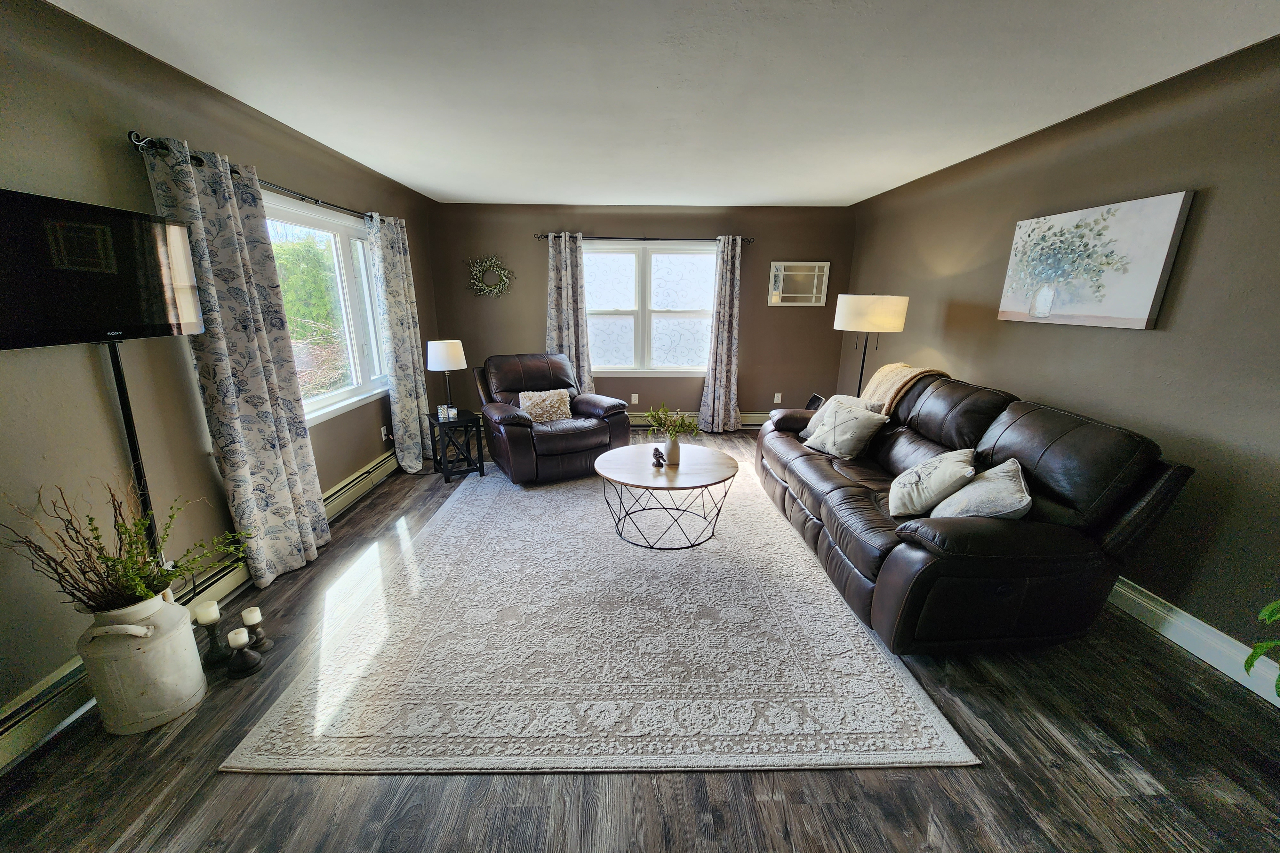 Monroe Bungalow in Petoskey Holiday Vacation Rentals