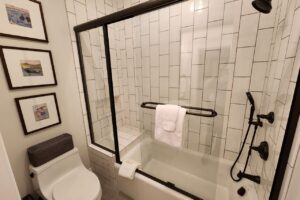 LeBear-Resort-Glen-Arbor