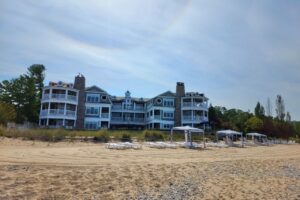 LeBear-Resort-Glen-Arbor