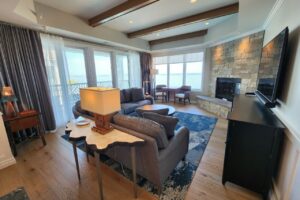 LeBear-Resort-Glen-Arbor